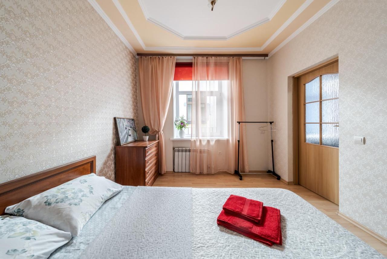 Central Apartments Rynok Лвив Екстериор снимка