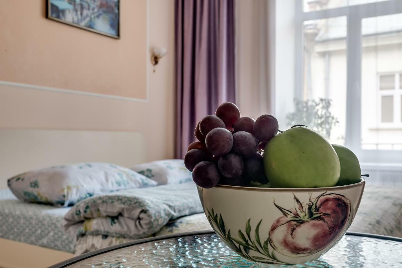 Central Apartments Rynok Лвив Екстериор снимка