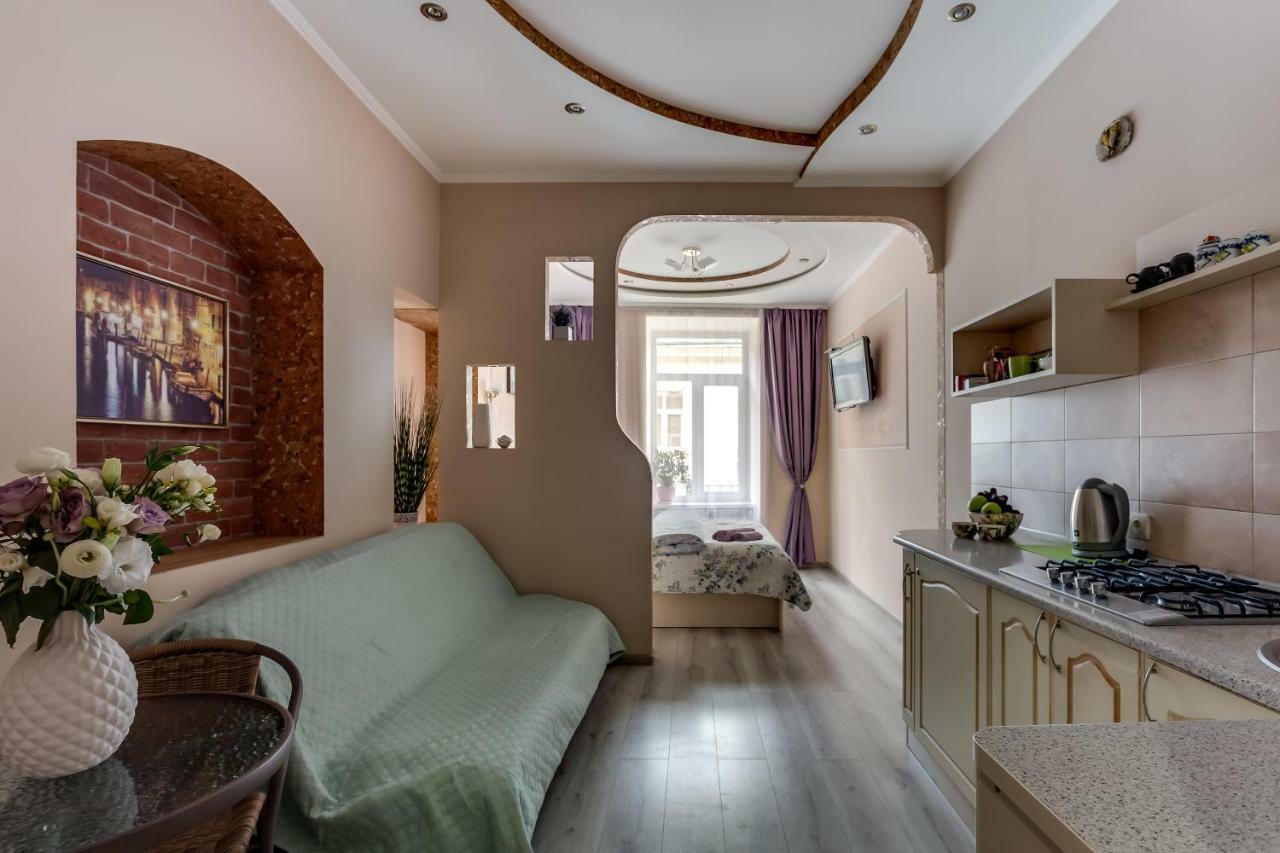 Central Apartments Rynok Лвив Екстериор снимка