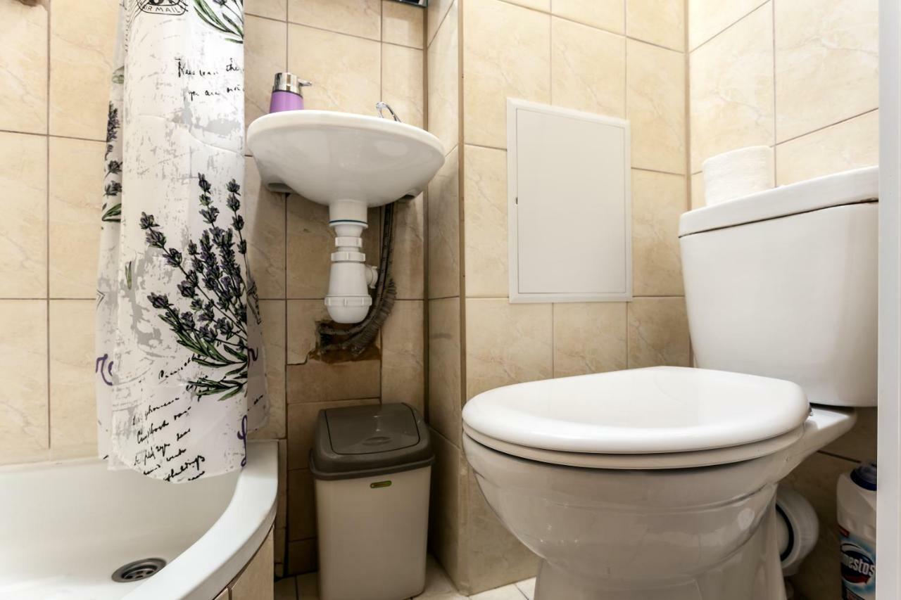 Central Apartments Rynok Лвив Екстериор снимка