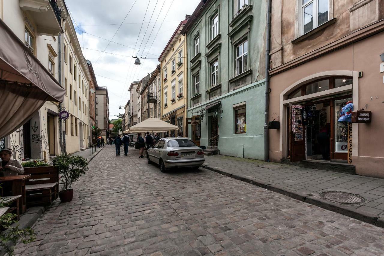 Central Apartments Rynok Лвив Екстериор снимка
